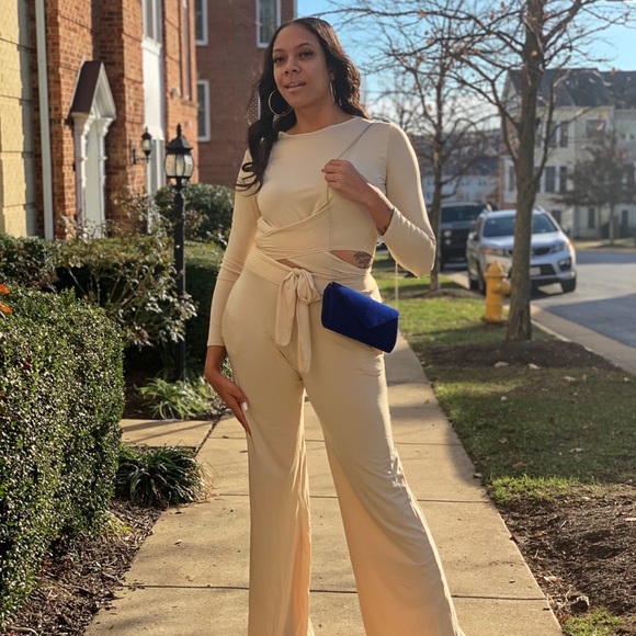 What goes around - Picture 2 of 3